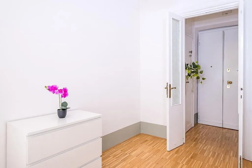 Ht La Spezia Bilo Apartment Rome