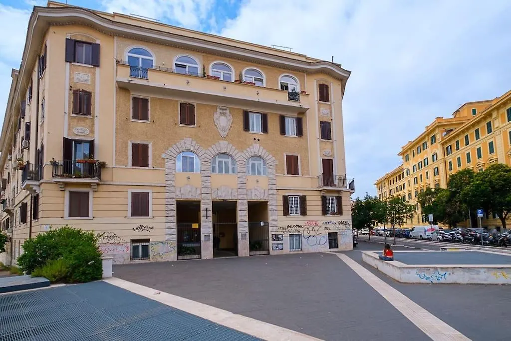 Ht La Spezia Bilo Apartment Rome 0*,