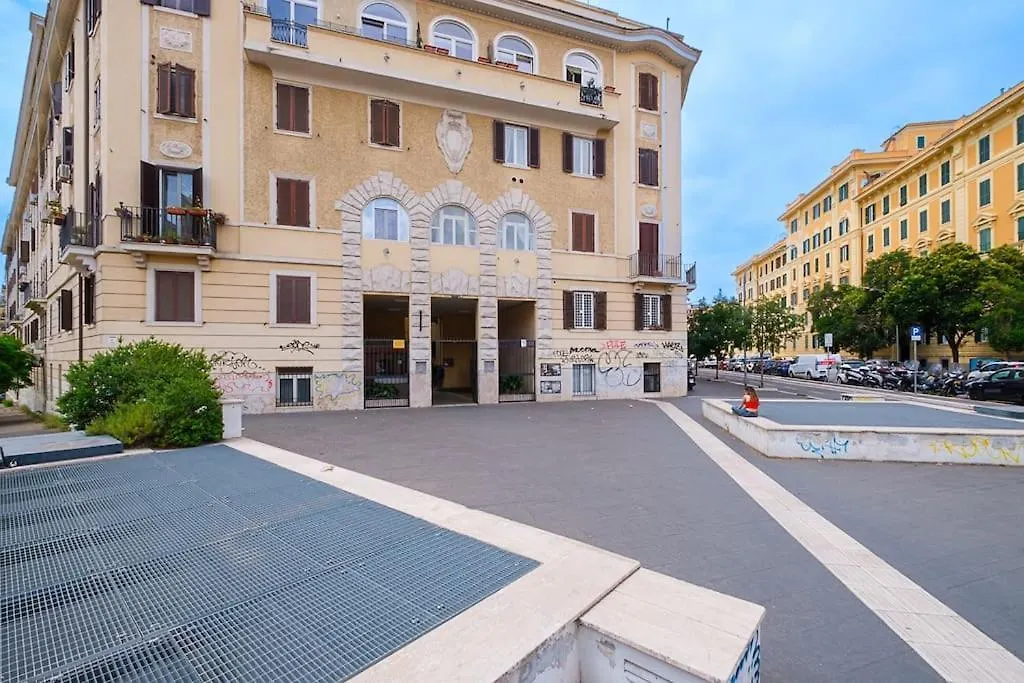 Ht La Spezia Bilo Apartment Rome