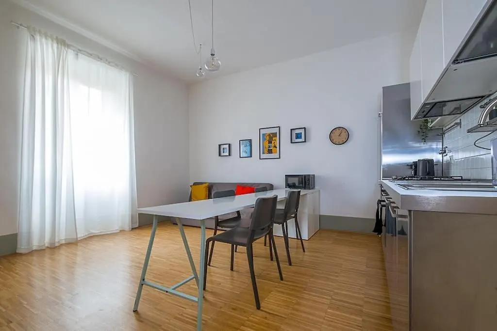 Ht La Spezia Bilo Apartment Rome